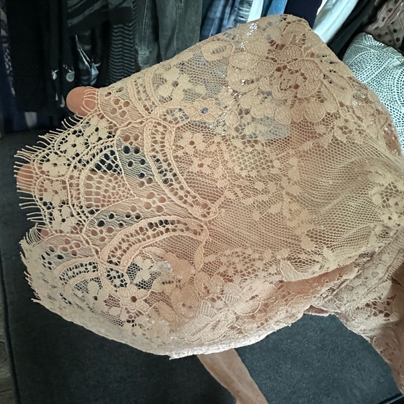 Pink Lace Coquette Bell Sleeve Top - Picture 4 of 4